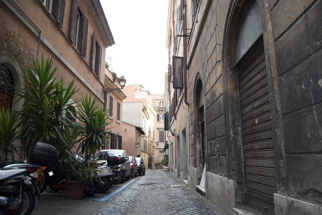 Santonofrio Apartments Rome Room photo